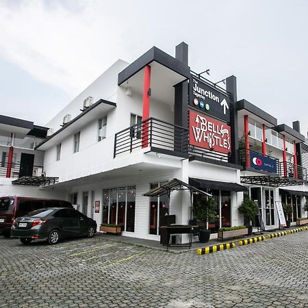 Capital O 642 The Junction Tagaytay Ξενοδοχείο Tagaytay City Εξωτερικό φωτογραφία